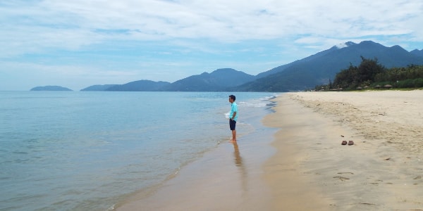 Lang Co beach