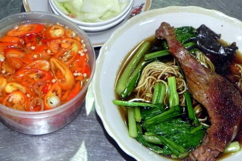 Braised Duck with Egg Noodle Soup